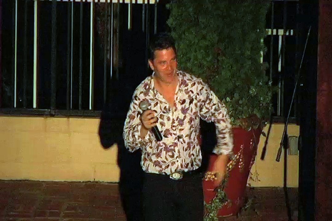 Ricky Lavazza sings a Tom Jones song at Elvis Week 2012