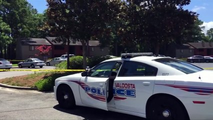 Police officer shot in Georgia, USA