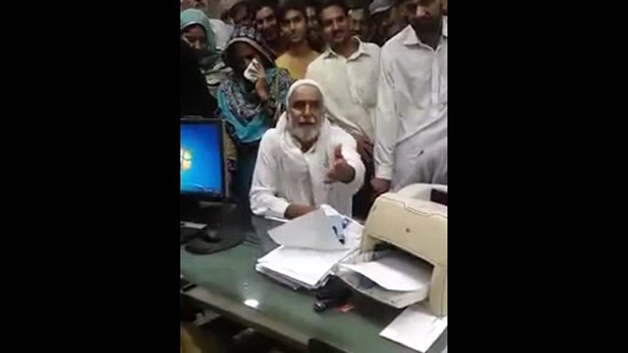 Baba Jee Gave a Message to PM Nawaz Sharif