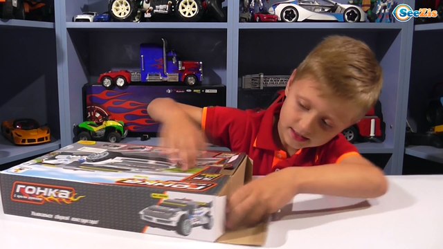 Игровой Конструктор. Распаковка Гоночной Машины на радиоуправлении от Игорька - Видео для детей