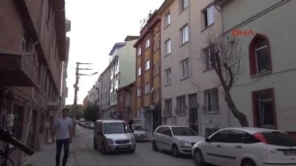 Eskişehir Fuhuş Evinin Duvarındaki İlginç Yazı