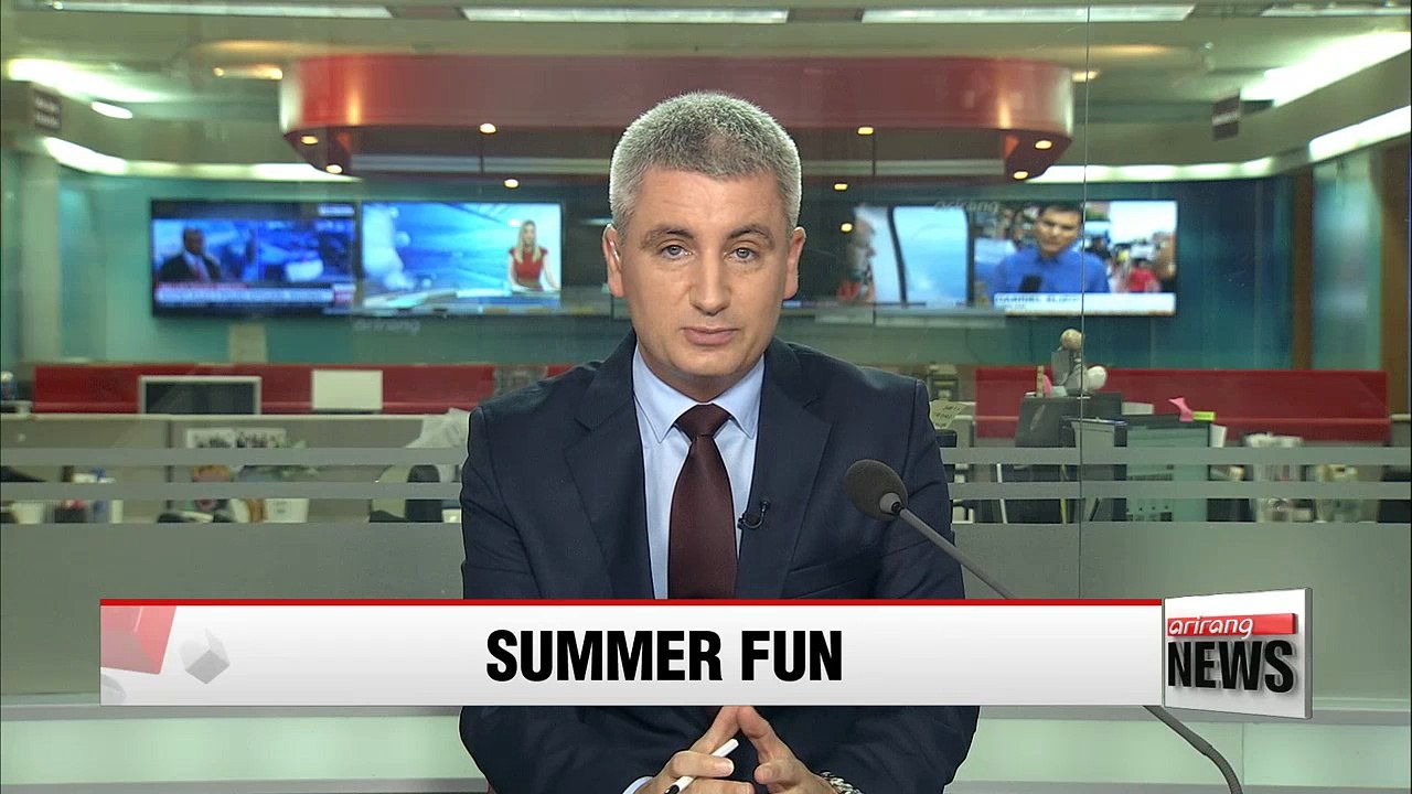 Tens of thousands of vacationers enjoy sweltering Saturday at east coast beaches