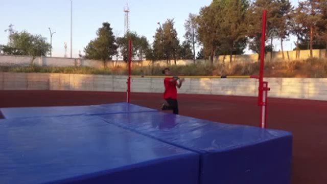 Su Birikintisi ve Kayalıklardan Atlayarak Türkiye 2'ncisi Oldu