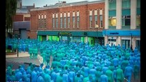 3,000 people shed their clothes and paint themselves blue for huge art installation in Hull