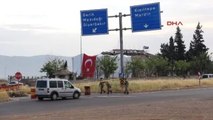Teröristler Mardin'de Jandarma Karakoluna Saldırdı: 1 Asker Şehit, 1 Sivil Öldü, 14 Yaralı