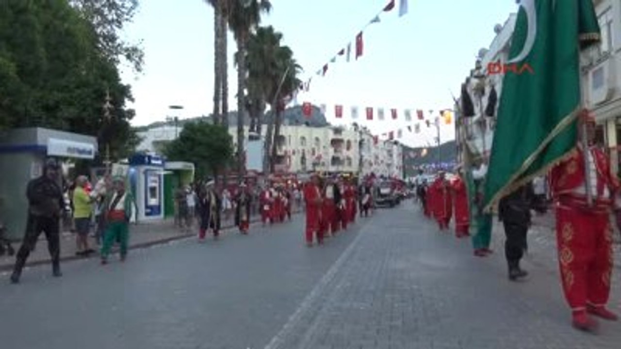Kemer Altın Nar Kültür ve Sanat Festivali Renkli Başladı