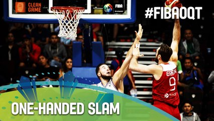 Erden with a one-handed slam!