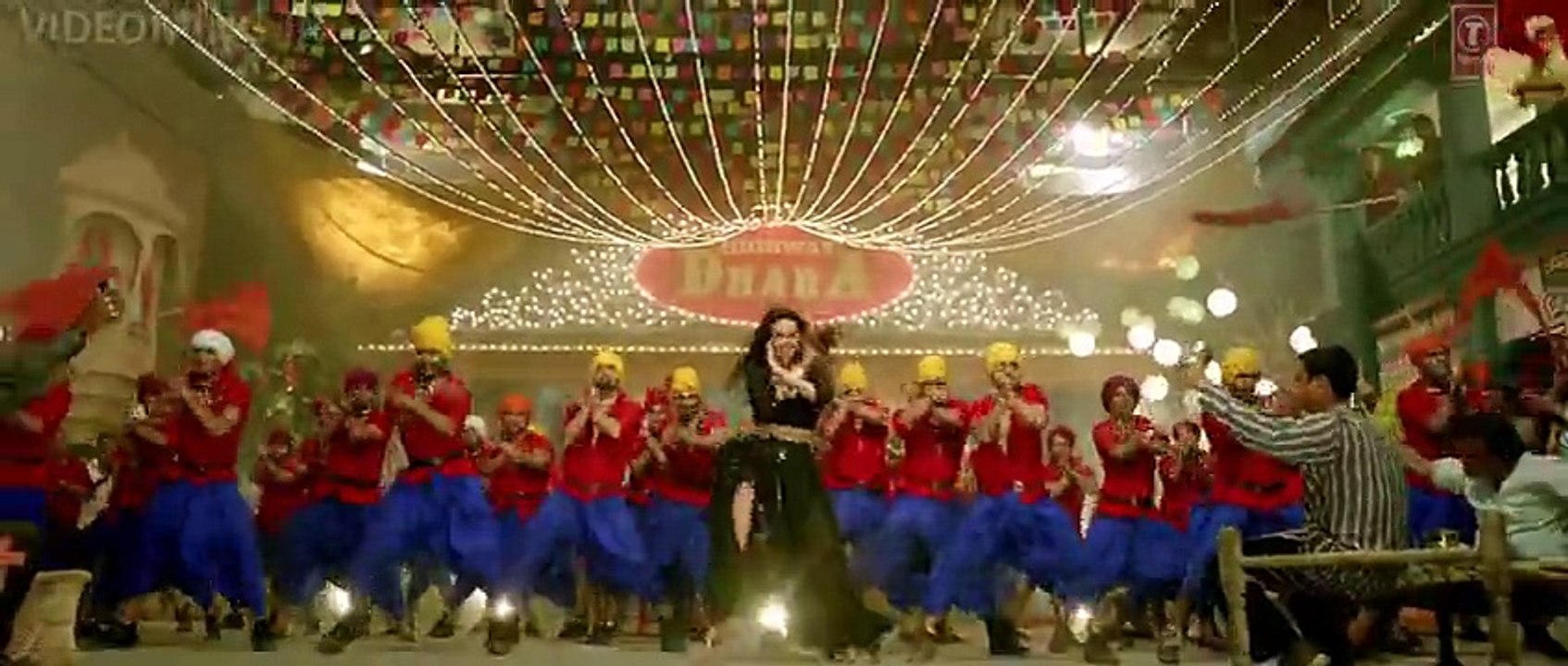 Main Nachan Farrate Mar Ke - All Is Well