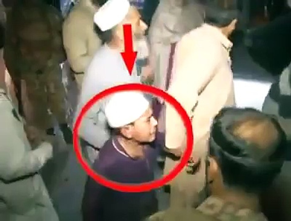 استغفراللہ پشاور میں یہ سب ہوا کل رات دیکھ کر ہر پاکستانی کا کلیجہ پھٹ گیا ویڈیو لیک