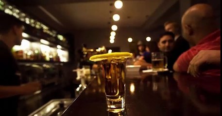 سوسة .. فضيحة في افتتاح ماخور جديد بالكرنيش.mp4