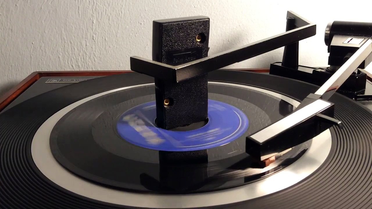 Chuck Berry - Memphis, Tennessee ((MONO)) 1959