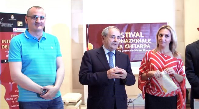 EBOLI: PREMIO AL SINDACO DI MATERA