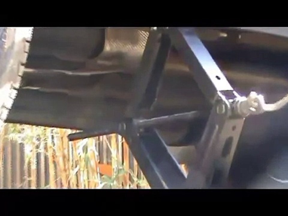 XUV500 W8 - Changing flat tyre and resetting TPMS