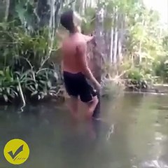 هههههه .. ضحكة على الطّاير