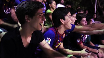 Todos Se Reían De Este Abuelo Por Querer Jugar Futbol. ¡Que Lección Se Llevaron!