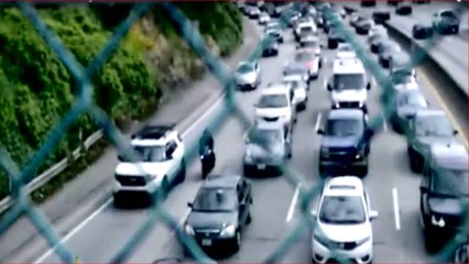 US cities look to ease traffic with self-driving cars