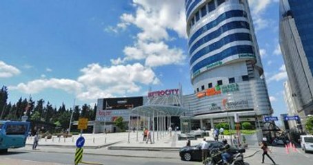 Sular Durulmuyor! AVM'de 60 Milyon Dolarlık Kavga