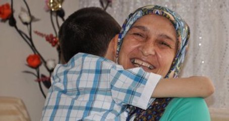 Sevgi Evindeki Ali'ye, 'Anne Beni de Götür' Demesi Üzerine Sahip Çıktı