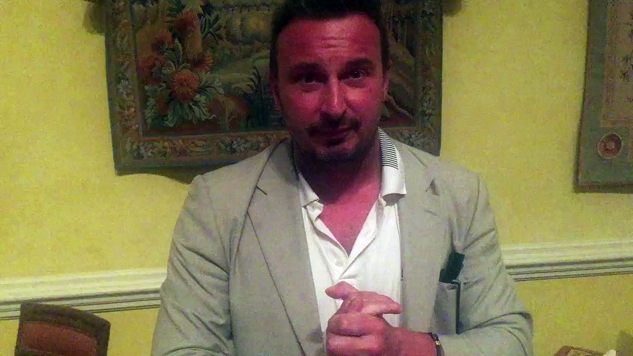 Simon Stepsys UK Ponzi Promoter.  An air of Desperation.