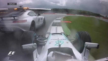 GP de Grande-Bretagne - Hamilton se frotte à... la safety car !
