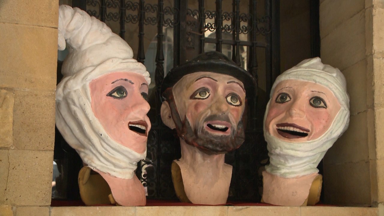 Gigantes y Cabezudo en el Museo Vasco de Bilbao