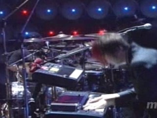 Rihanna - Breaking Dishes