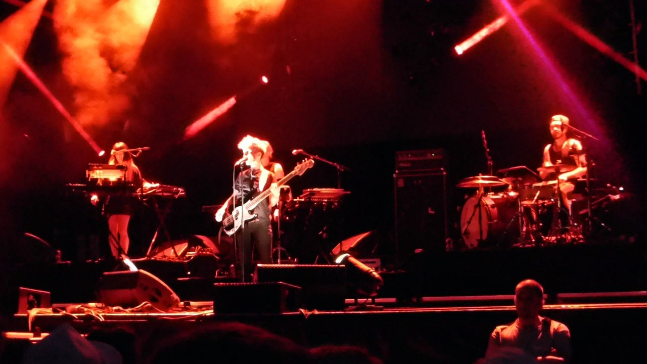 Jeanne Added- A war  is coming@Décibulles 09 07 16