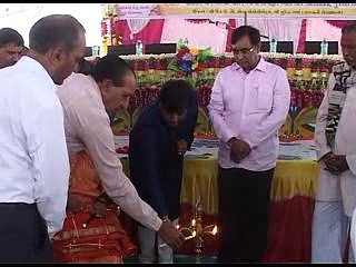 Surendranagar NGO organised program for disabled by minister Ramanlal Vora