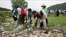 Hong Kong lucha contra la basura marina en las playas