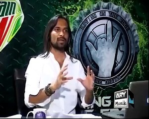 Shameful Act In Waqar Zaka Show 2016