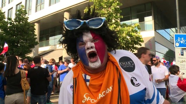 Euro-2016: bleu-blanc-rouge au coeur, la France prie pour la victoire