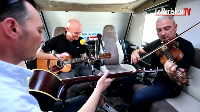 Louise attaque en live dans notre camping car