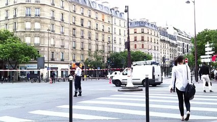 Barrage policier sur l'avenue des Gobelins (Paris)