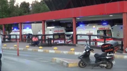 İzmir Tartıştığı Kardeşini Bıçaklayıp Öldürdü
