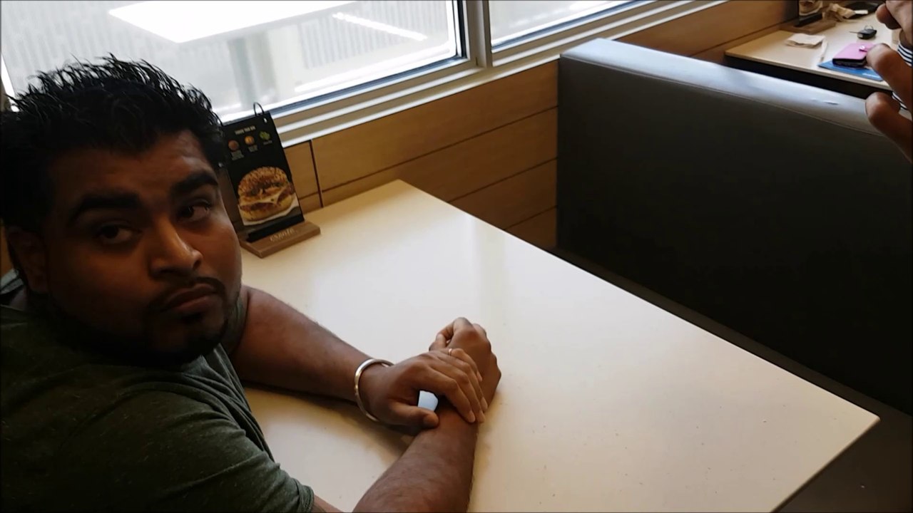 Saskatoon Creep Catchers Meet 24 Year Old Garry at Centre Mall Mcdonalds!