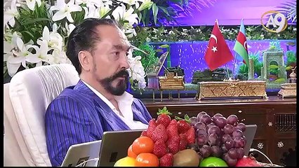 Münafık telefon ve interneti bilgi sızdırmak için çok iyi kullanır