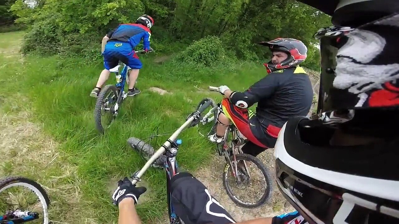 VTT DH - Terrain du Virollet (17) // Crash - Jump \\