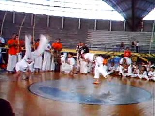 Capoeira Muzenza - Batizado Mogi/ SP - 22/10/07