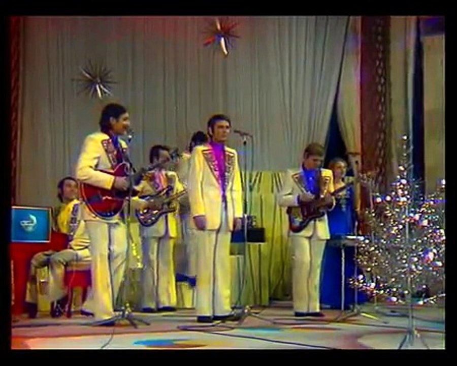 ВИА Самоцветы - Мой адрес Советский Союз