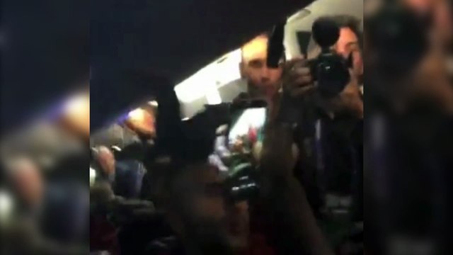 Euro 2016 : les joueurs portugais en transe dans le bus