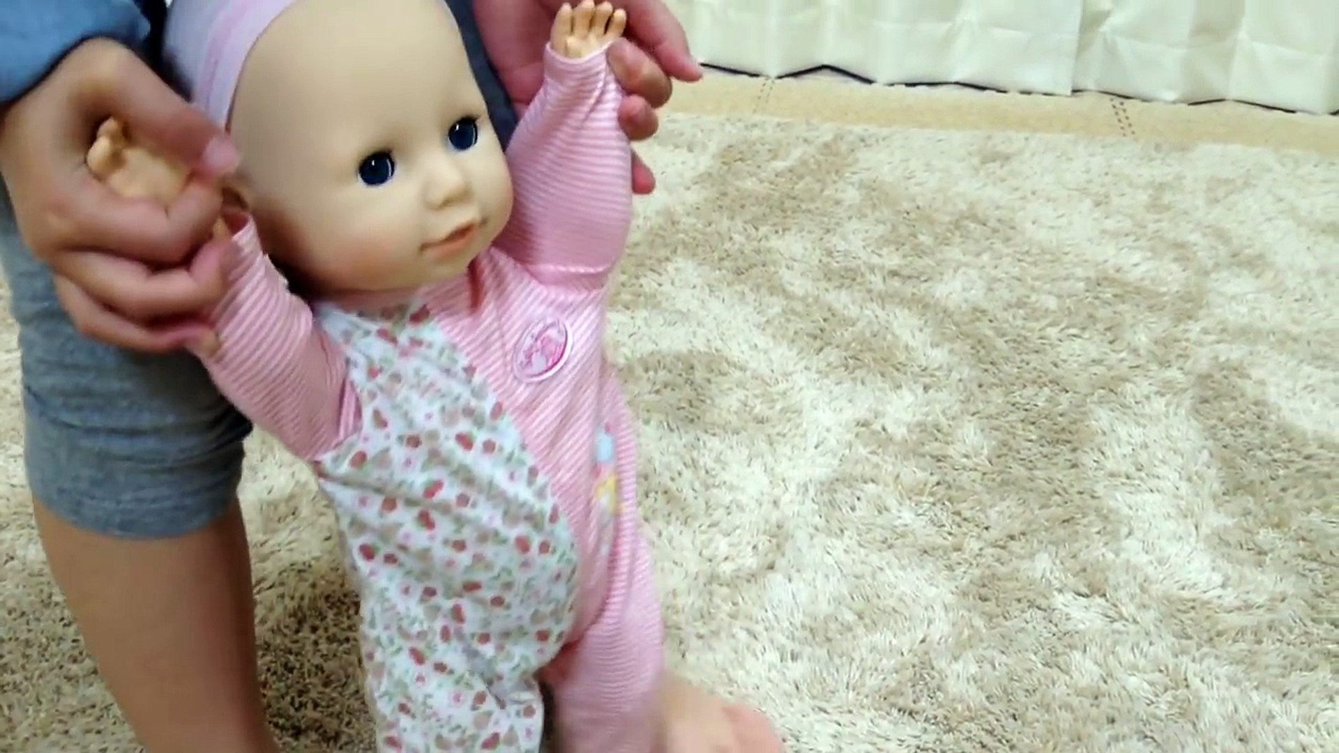 Baby Annabell Learn To Walk Baby Doll / ハイハイで動く 赤ちゃん人形 ベビー アナベル -  Dailymotion Video