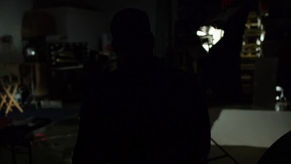 Reprenez le contrôle de votre vie privée avec cette écharpe "d'invisibilité"