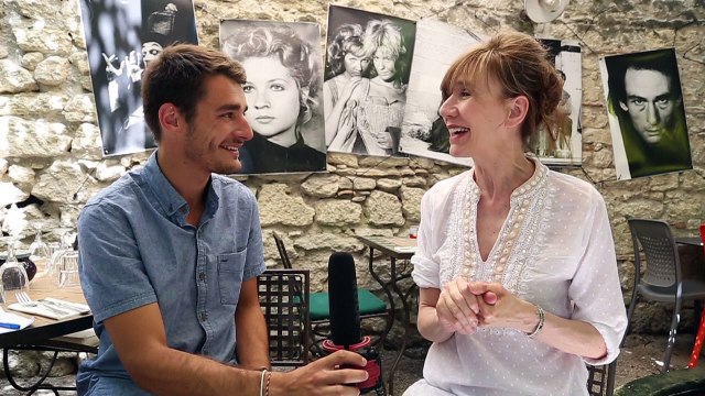 Virginie Lemoine addict à Avignon