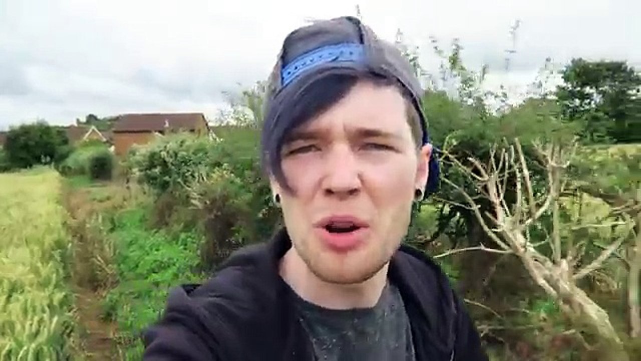 I GOT LOST PLAYING POKEMON GO!!