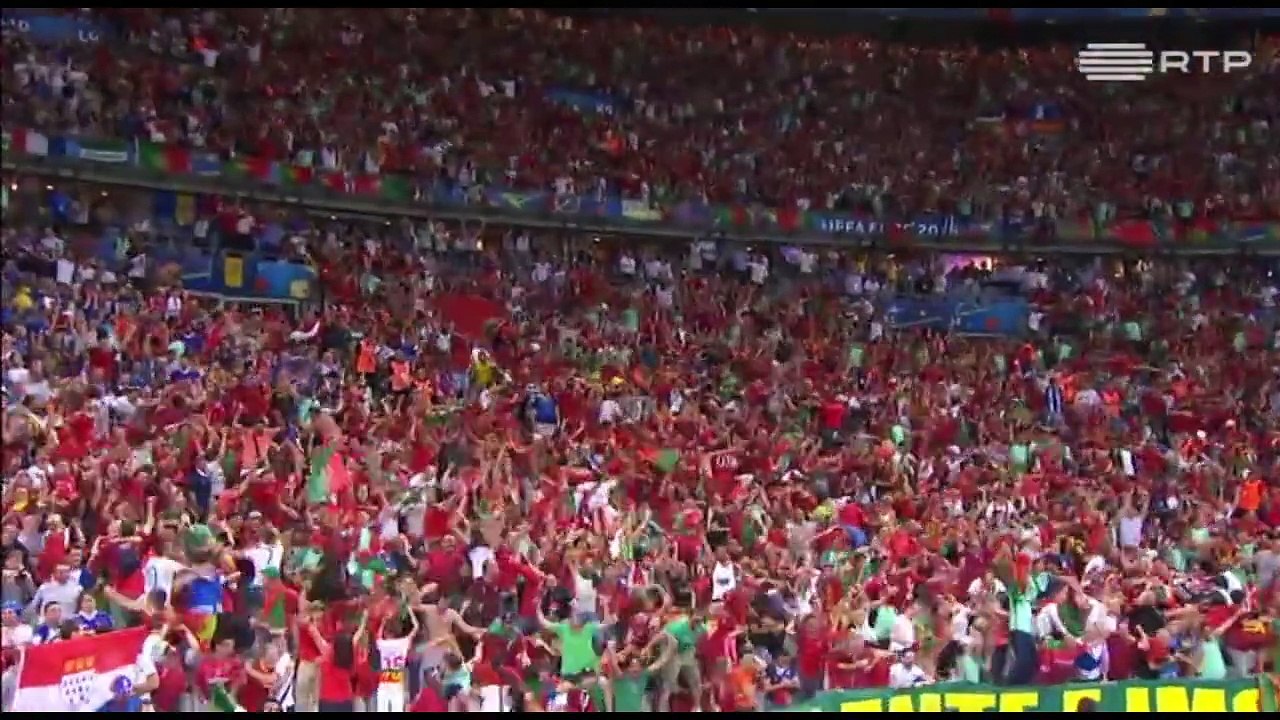 Un commentateur portugais hystérique sur le but d'Eder