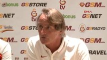 Galatasaray Teknik Direktörü Riekerink Bu Sezon En Önemli Hedefimiz Şampiyonluk-3