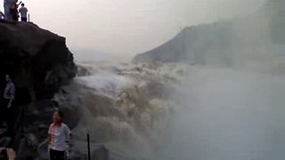 hukou waterfall of  the  yellow river