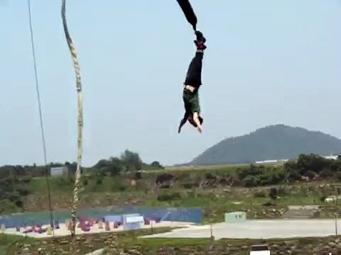 Bungee Jump accident miscalculation fail