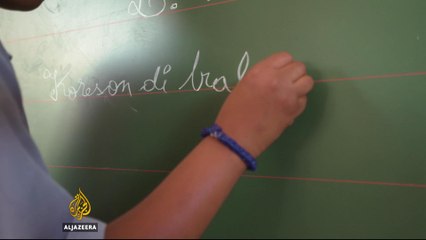 Cape Verdeans save dying native language