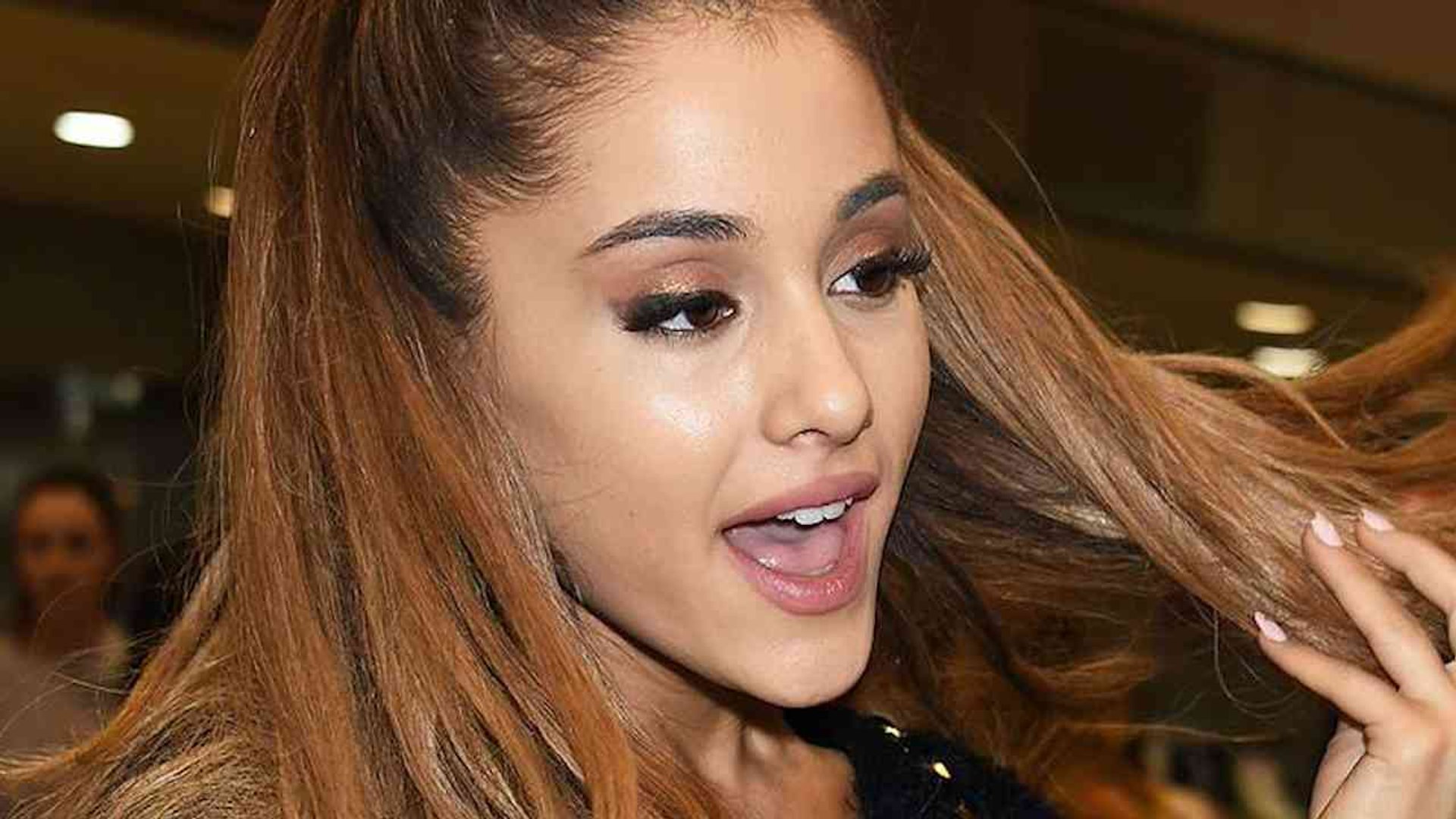 ⁣Celebrities React to Dallas Tragedy